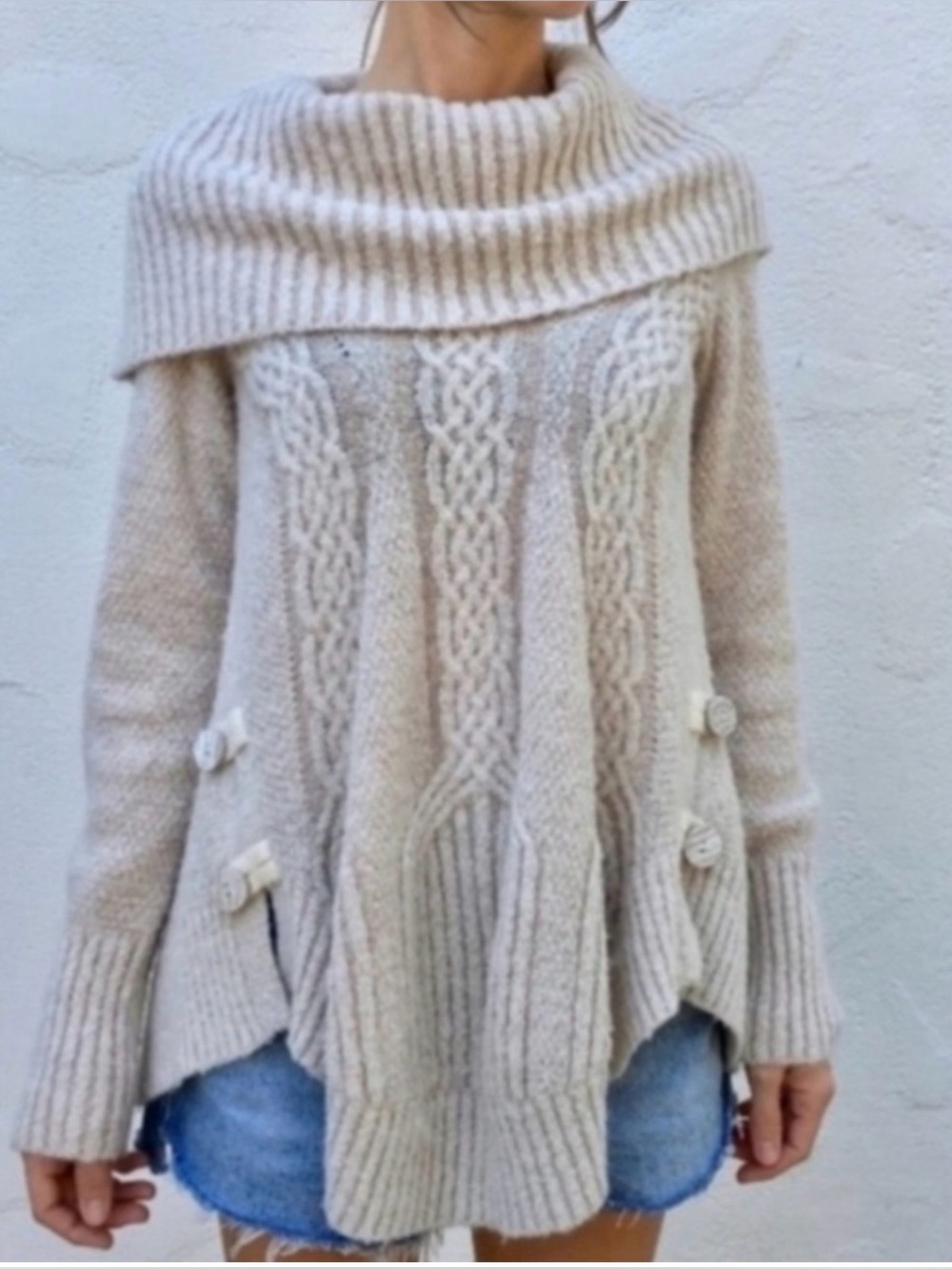Angel Of The North Anthropologie Women’s Sz M Cream Cowl Neck Wool Sweater